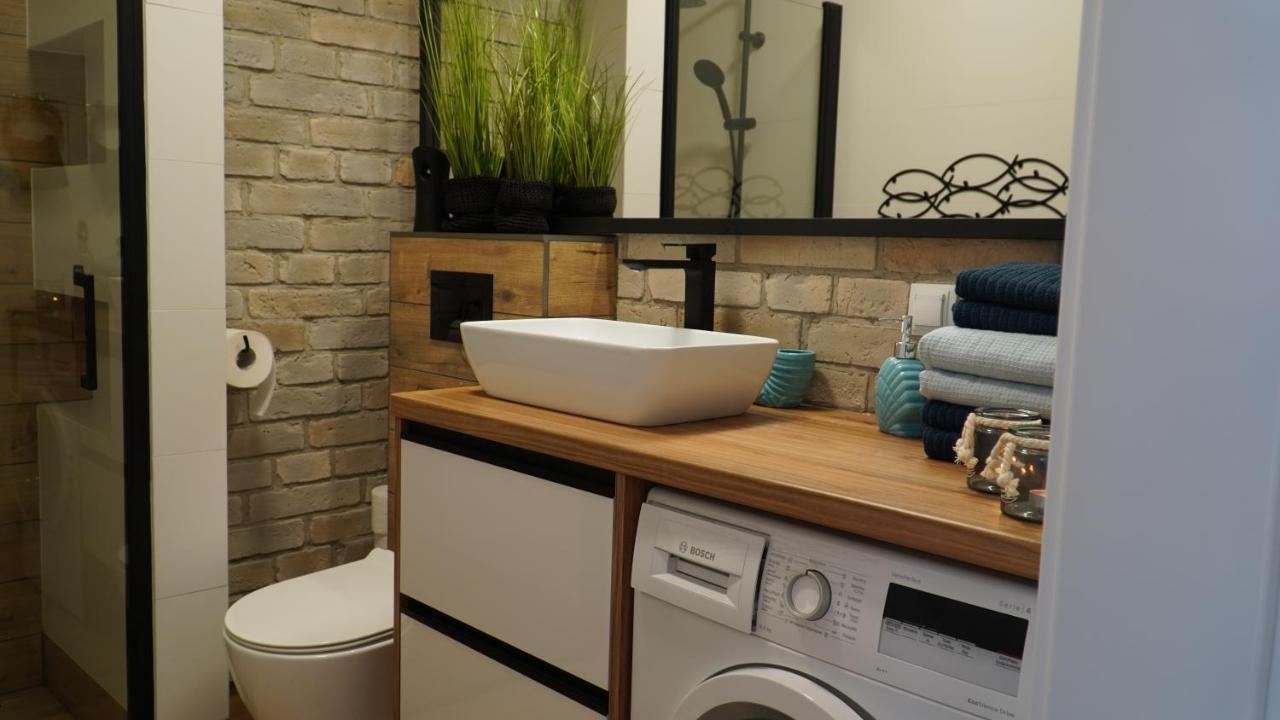 Wind Rose Apartament Kolobrzeg Ngoại thất bức ảnh